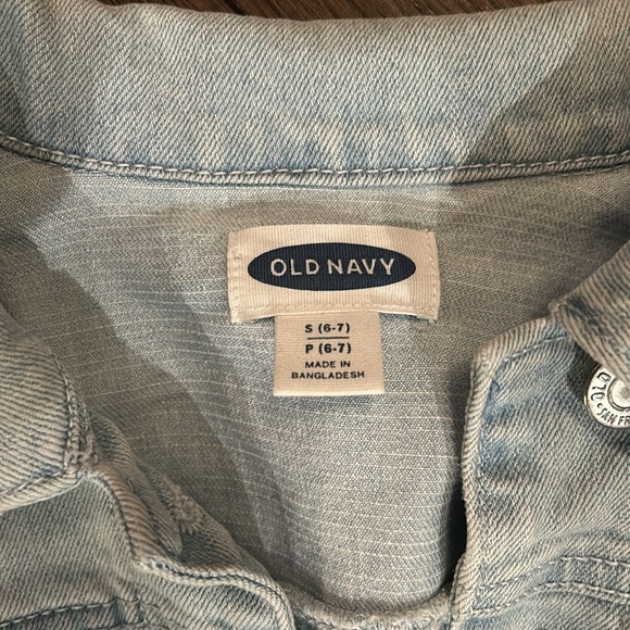 Girl’s Old Navy Jean Jacket Sz 6/7 - Picture 2 of 2